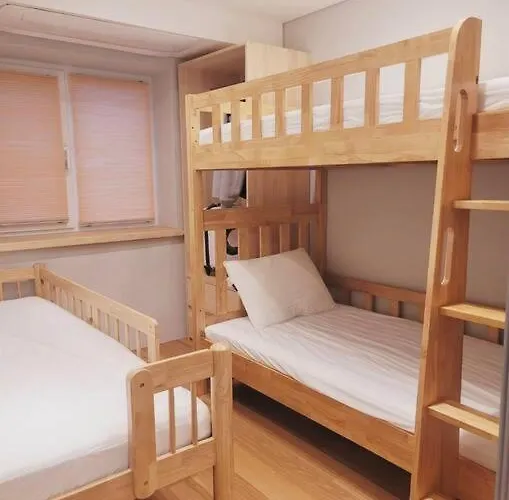 Apartment Palmtree Myeongdong 201