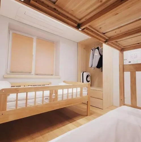 Palmtree Myeongdong 201 *